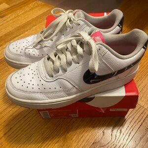 Nike Court Vision Low Sneakers White Multi Swoosh Swooshfetti Hyper Pink School